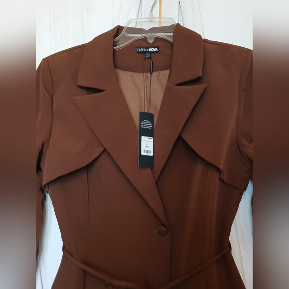 Fashion Nova Anabel Brown Blazer Romper  - L - Picture 3 of 9